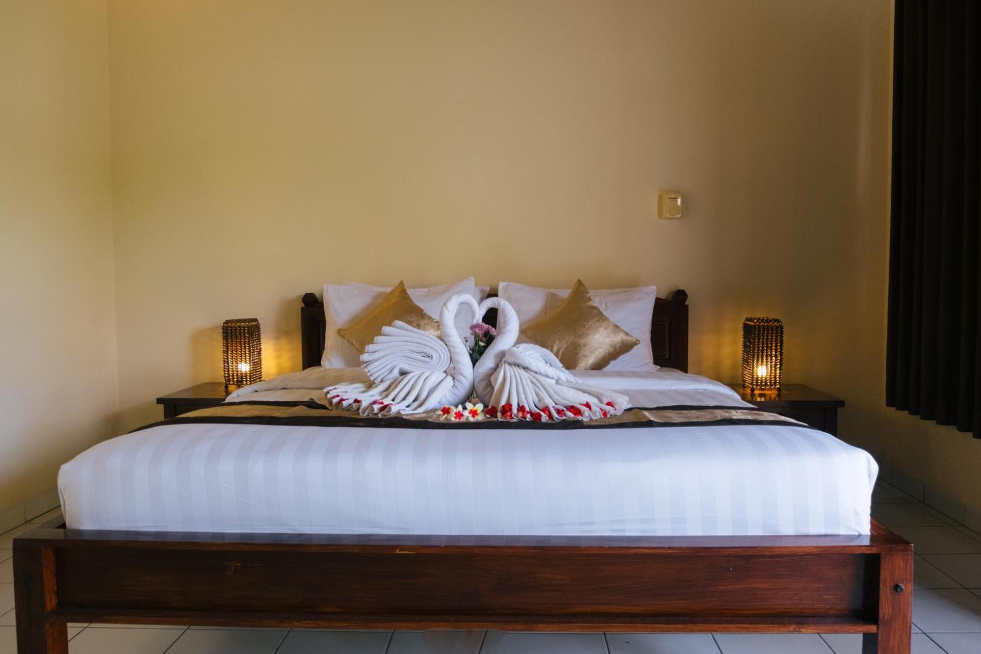 New Starlight Hotel Lovina Dış mekan fotoğraf
